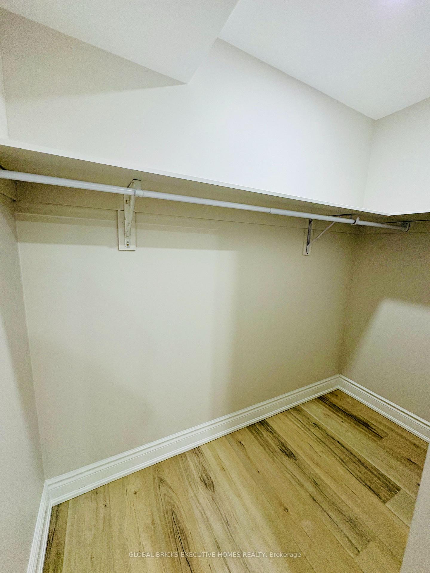 Photo 43 of 4056 Channing Crescent, Oakville, Glenorchy — HOMEH