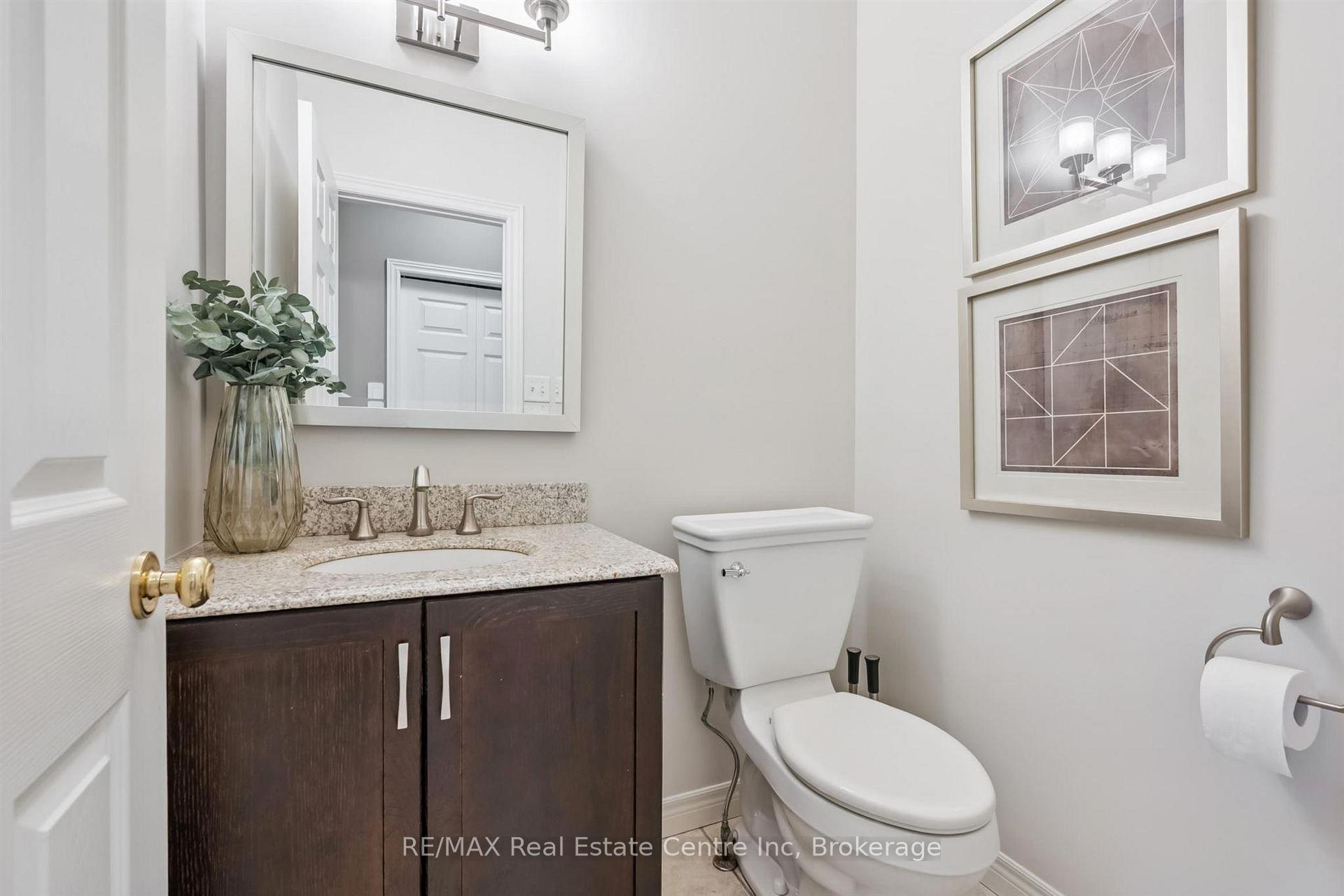 Photo 18 of 12 Telfer Glen Street, Puslinch, Morriston — HOMEH