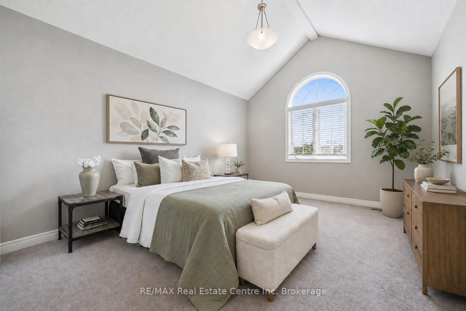 Photo 28 of 12 Telfer Glen Street, Puslinch, Morriston — HOMEH