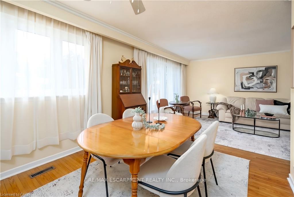 Photo 11 of 652 Ardleigh Crescent, Burlington, Appleby — HOMEH