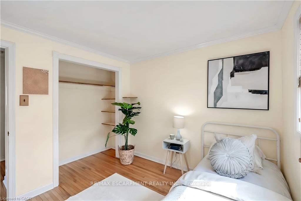 Photo 21 of 652 Ardleigh Crescent, Burlington, Appleby — HOMEH