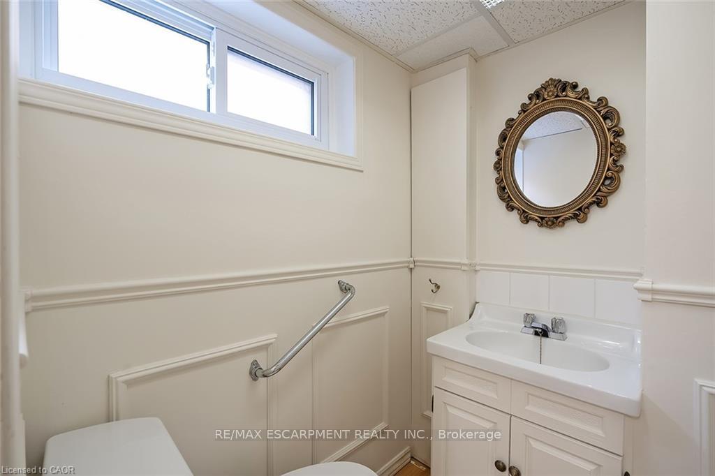 Photo 29 of 652 Ardleigh Crescent, Burlington, Appleby — HOMEH