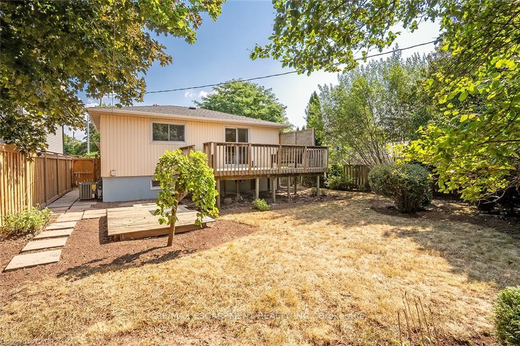 Photo 38 of 652 Ardleigh Crescent, Burlington, Appleby — HOMEH