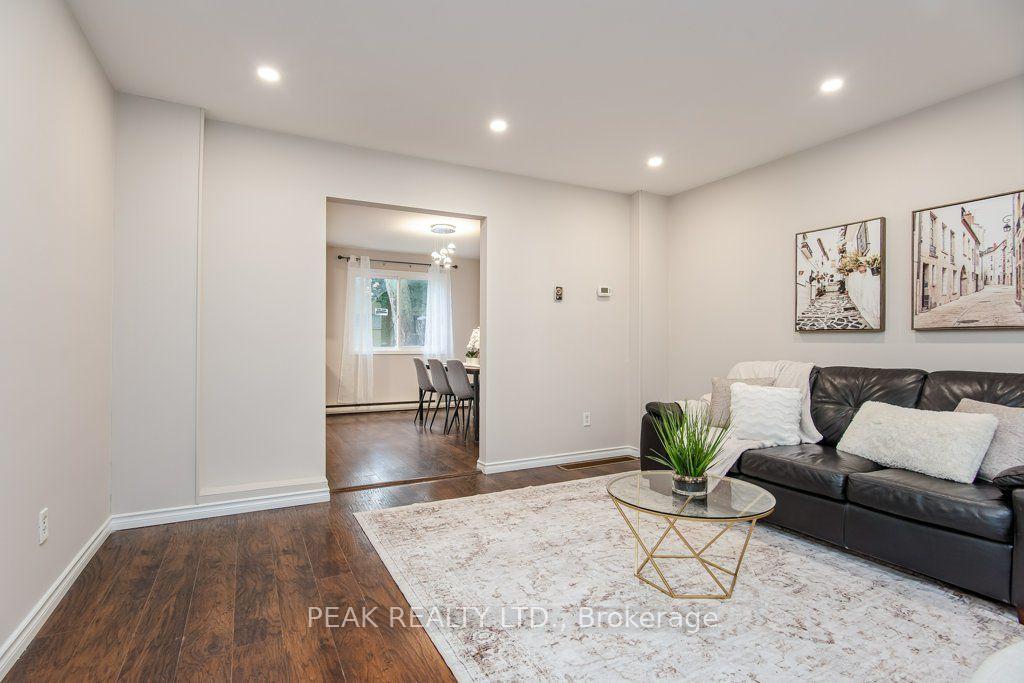 Photo 7 of Unit A, 185 Cedarvale Crescent, Waterloo, Lakeshore Village — HOMEH