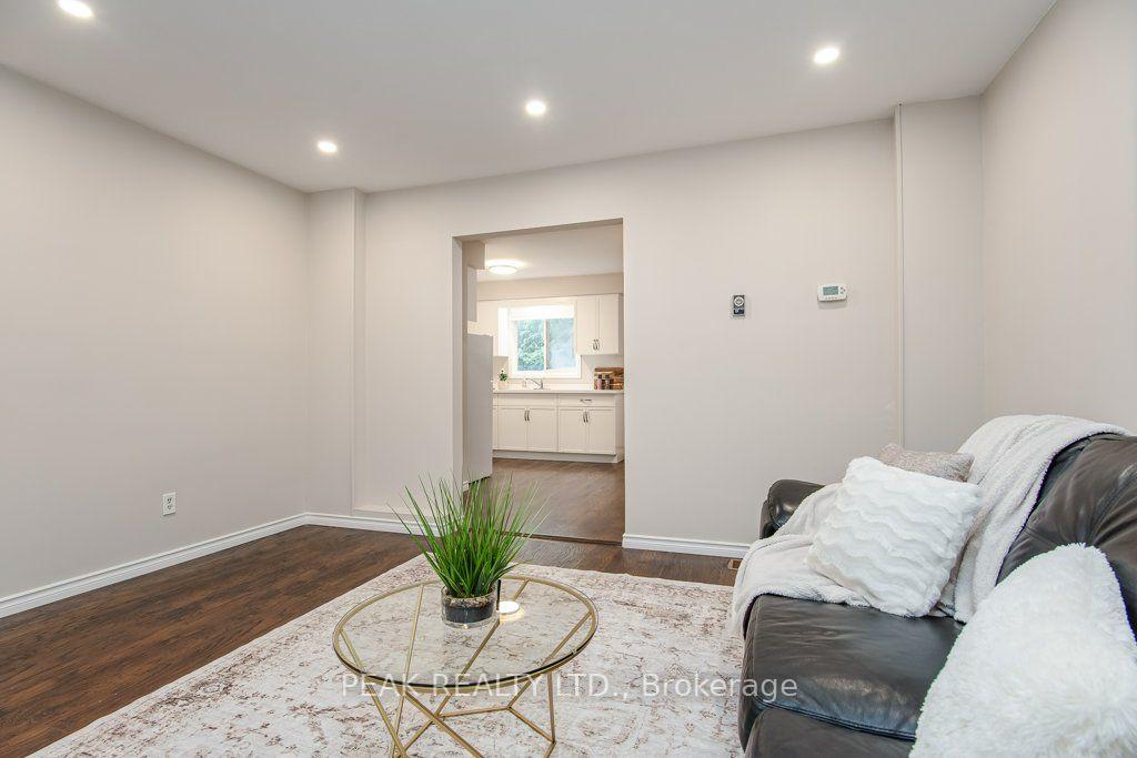 Photo 9 of Unit A, 185 Cedarvale Crescent, Waterloo, Lakeshore Village — HOMEH