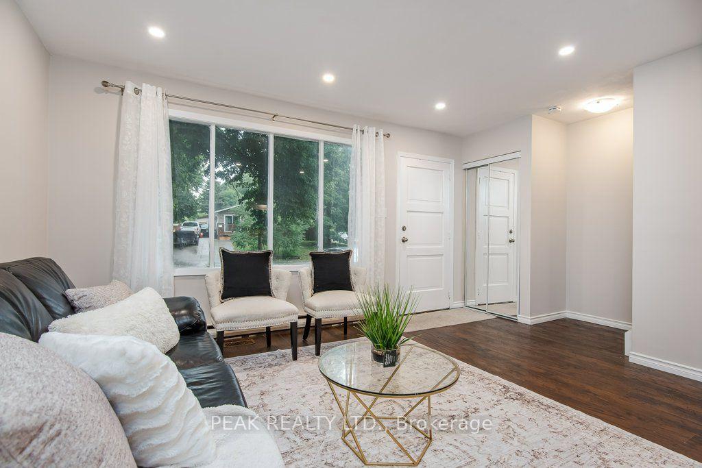 Photo 10 of Unit A, 185 Cedarvale Crescent, Waterloo, Lakeshore Village — HOMEH