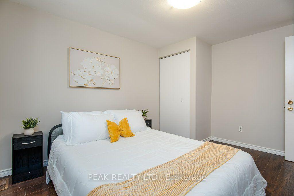 Photo 23 of Unit A, 185 Cedarvale Crescent, Waterloo, Lakeshore Village — HOMEH