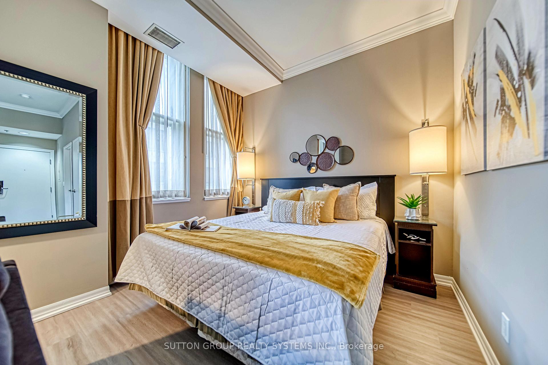 Photo 15 of Unit 915, 1 King Street W, Toronto, Bay Street Corridor — HOMEH
