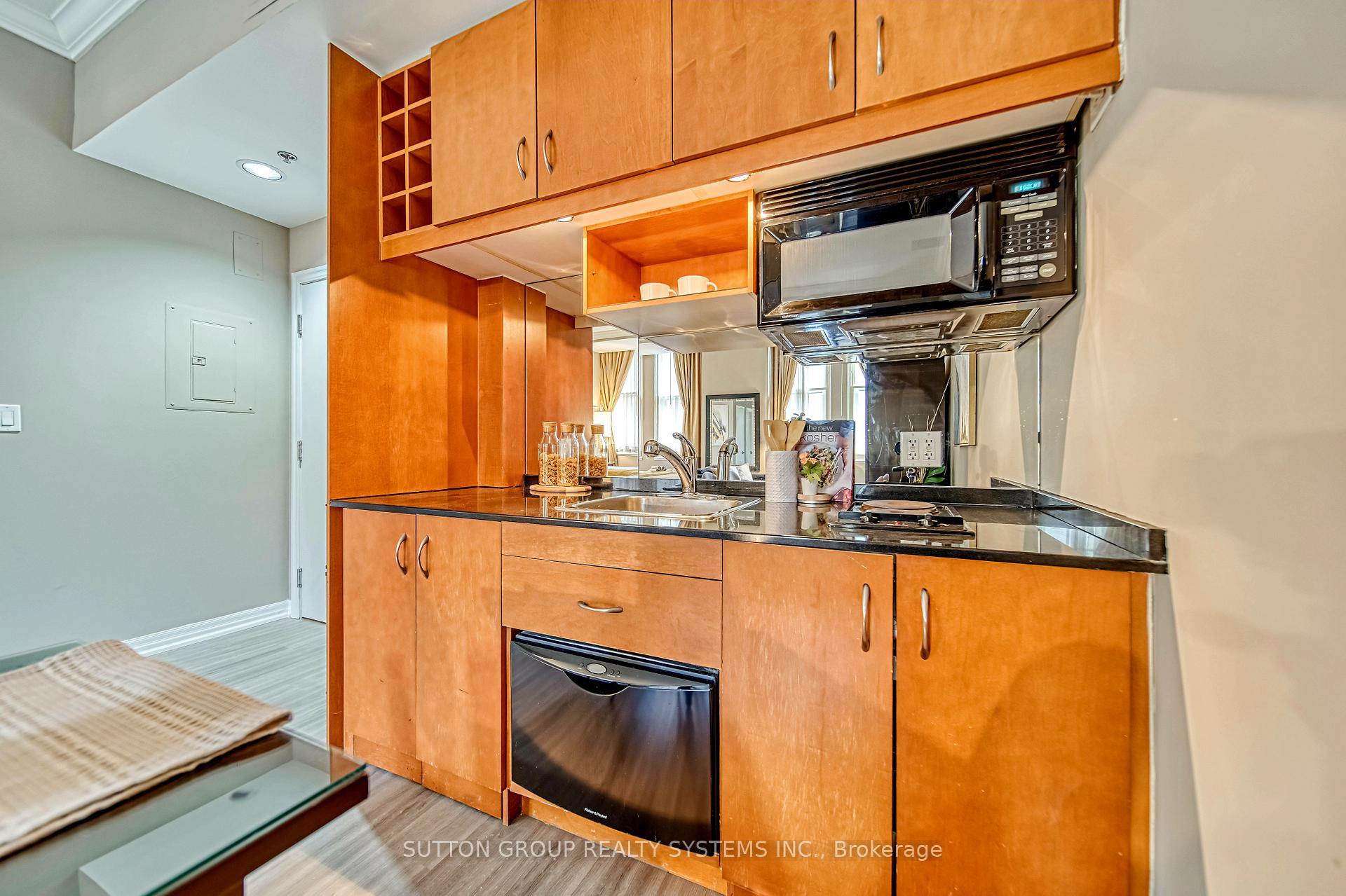 Photo 19 of Unit 915, 1 King Street W, Toronto, Bay Street Corridor — HOMEH