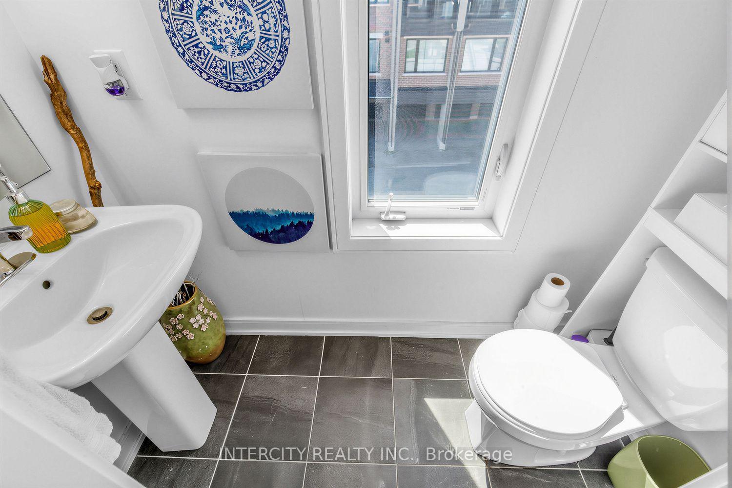 Photo 11 of Unit 59, 84 Appletree Lane, Barrie, Innis-Shore — HOMEH