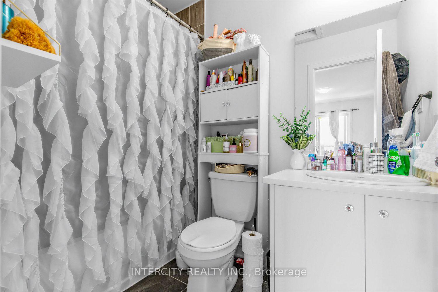 Photo 15 of Unit 59, 84 Appletree Lane, Barrie, Innis-Shore — HOMEH