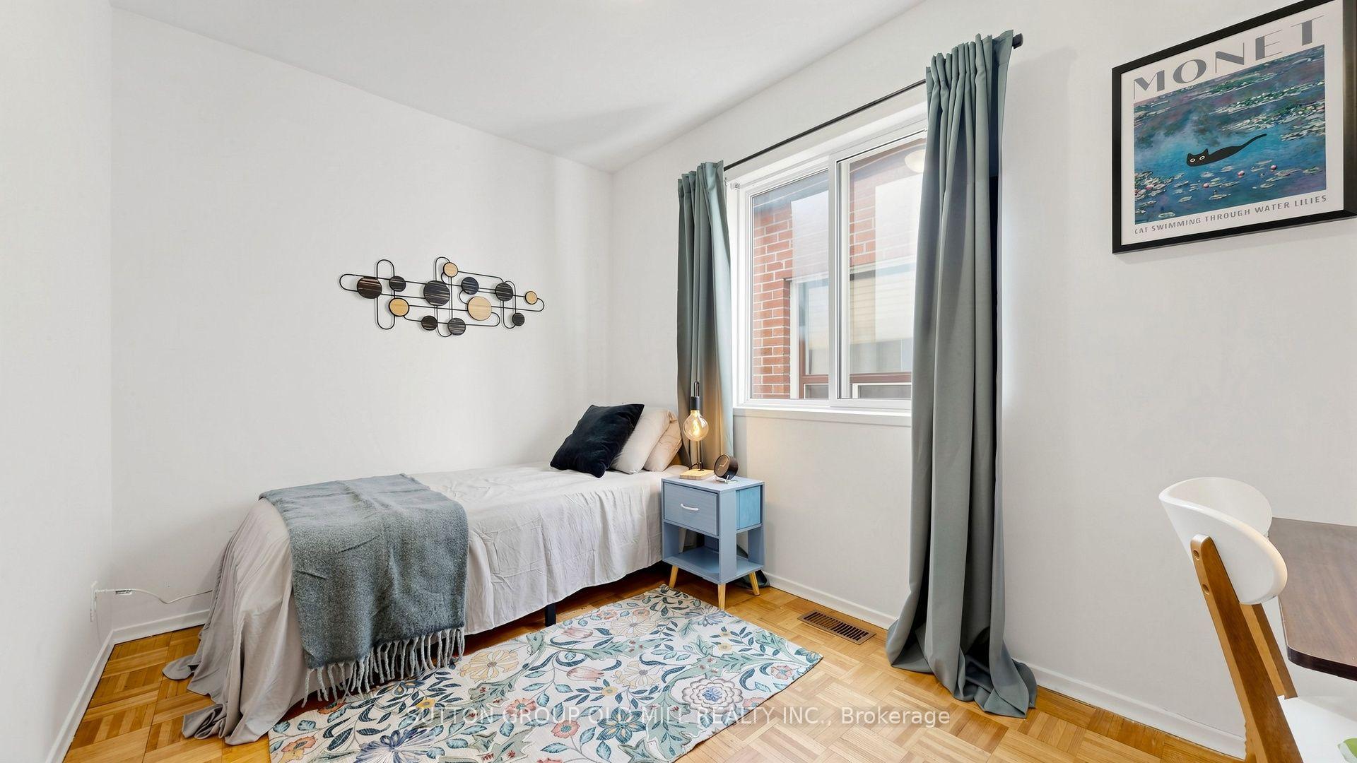 Photo 13 of 6 Hilldale Road, Toronto, Rockcliffe-Smythe — HOMEH