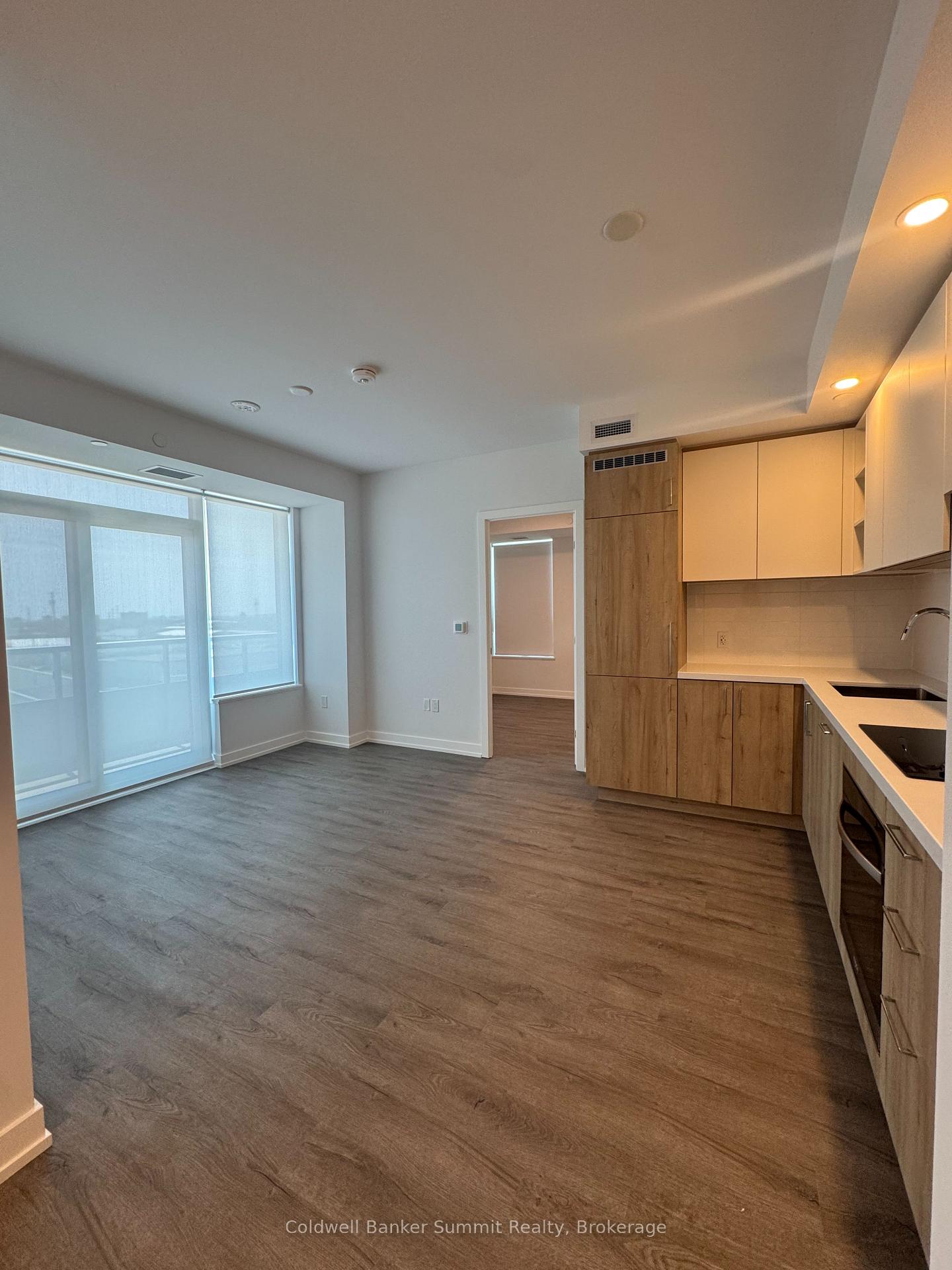 Photo 6 of Unit 502B, 2851 Highway 7 Road, Vaughan, Vaughan Corporate Centre — HOMEH