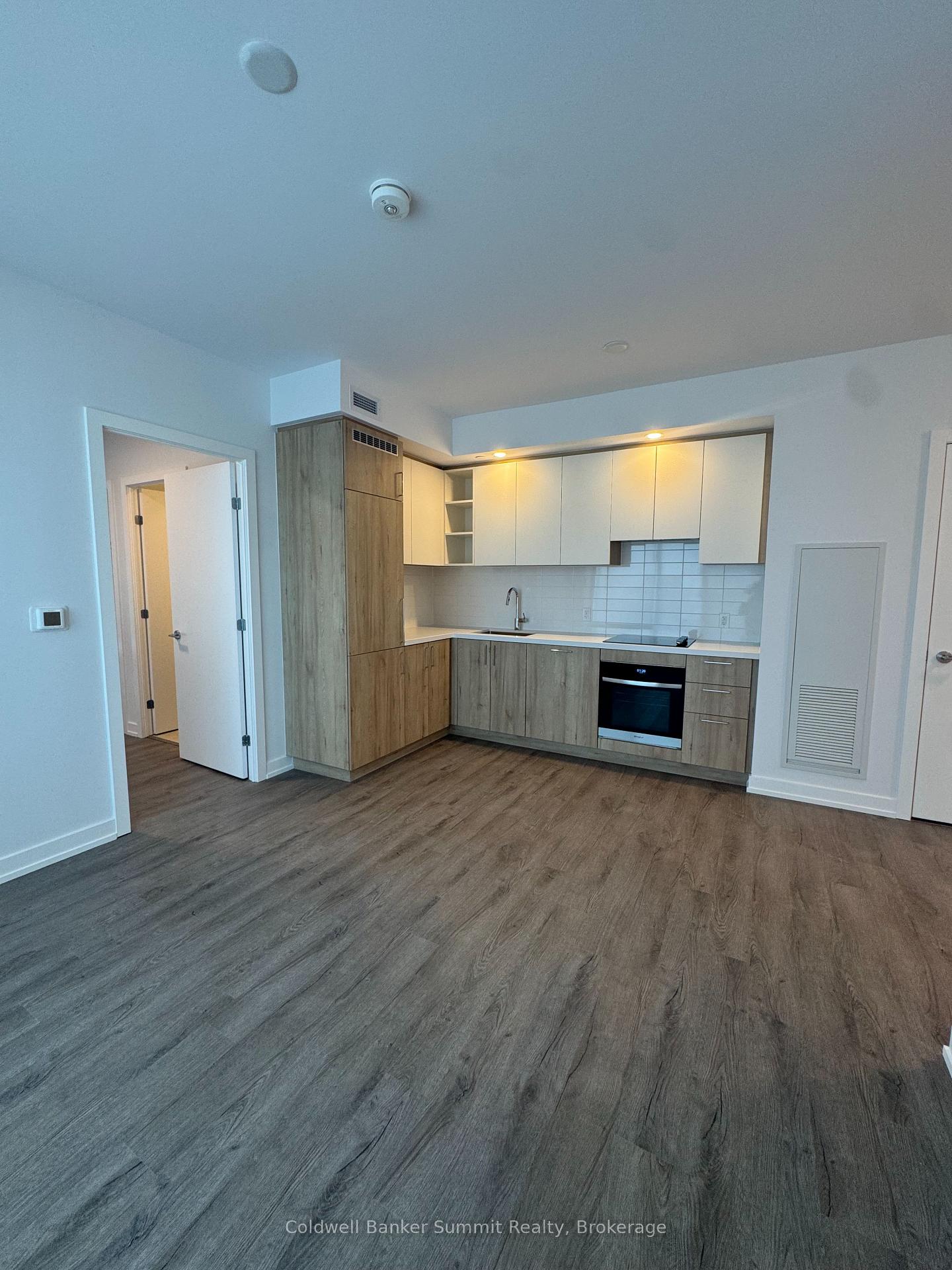 Photo 7 of Unit 502B, 2851 Highway 7 Road, Vaughan, Vaughan Corporate Centre — HOMEH