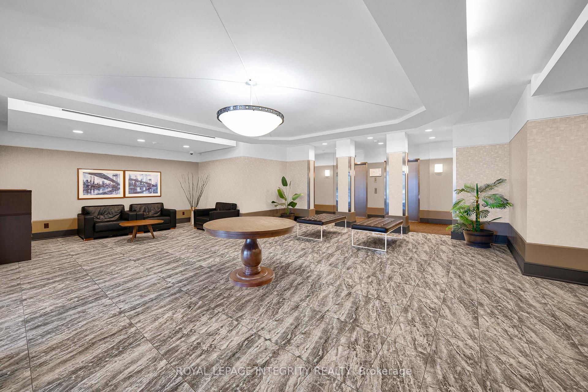 Photo 32 of Unit 3M, 310 Central Park Drive, Ottawa, Central Park — HOMEH