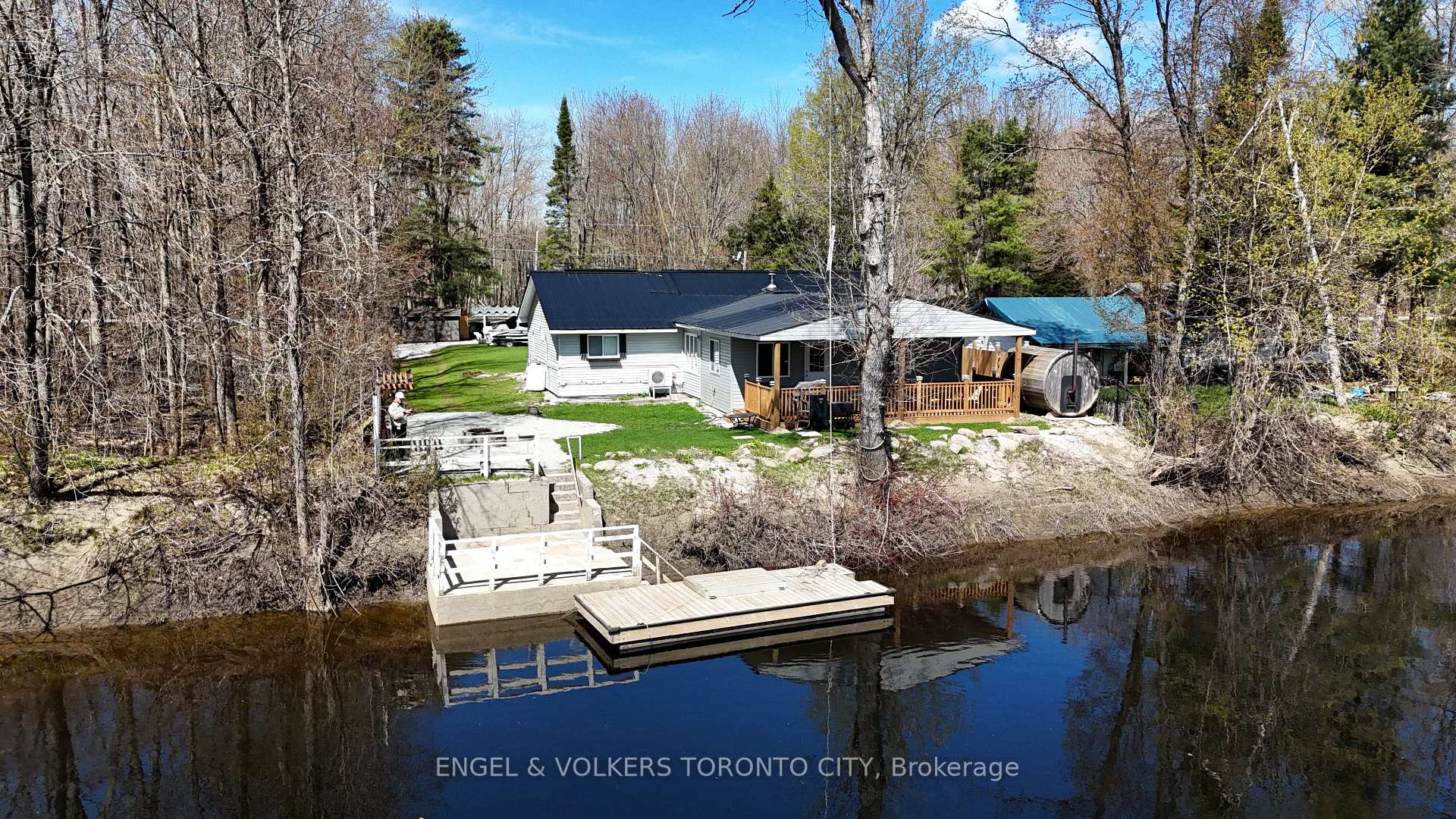 Photo 1 of 7229 Davy Drive, Ramara, Rural Ramara — HOMEH