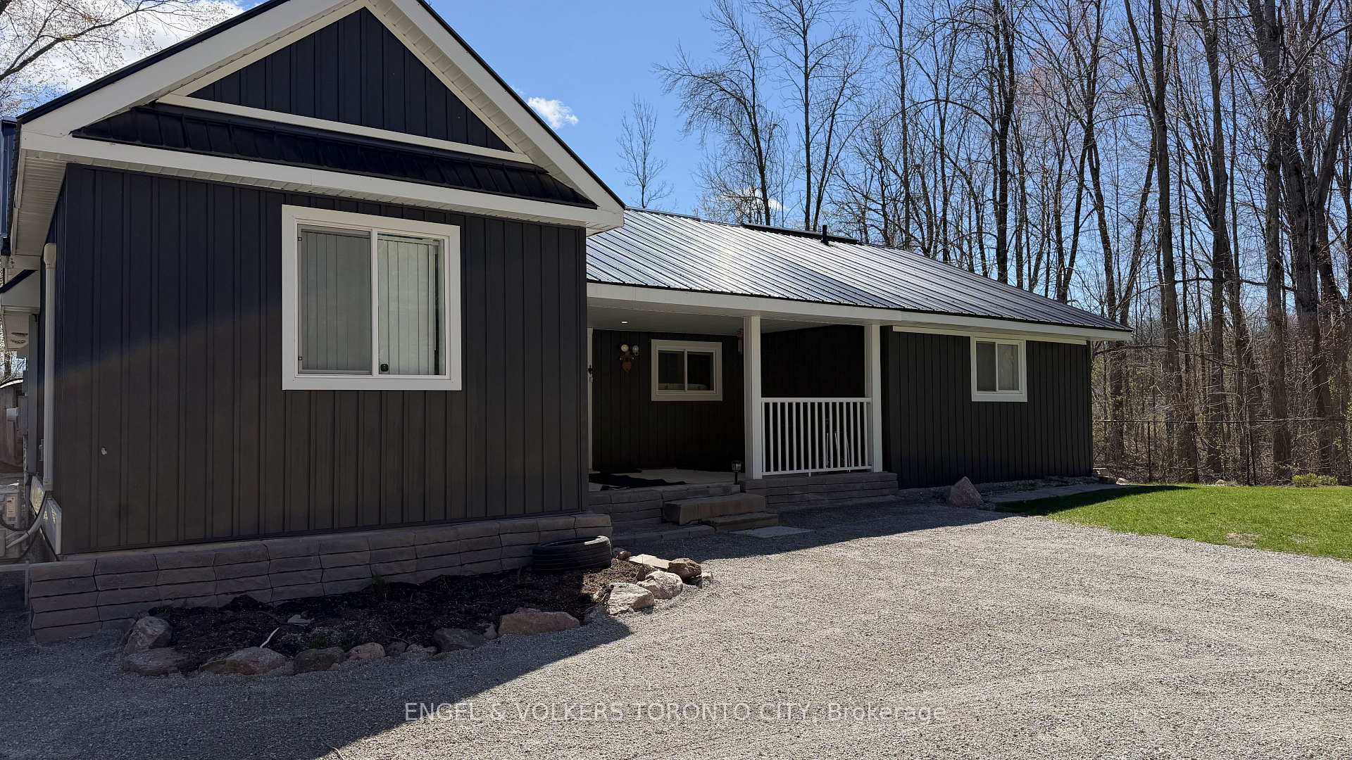 Photo 7 of 7229 Davy Drive, Ramara, Rural Ramara — HOMEH