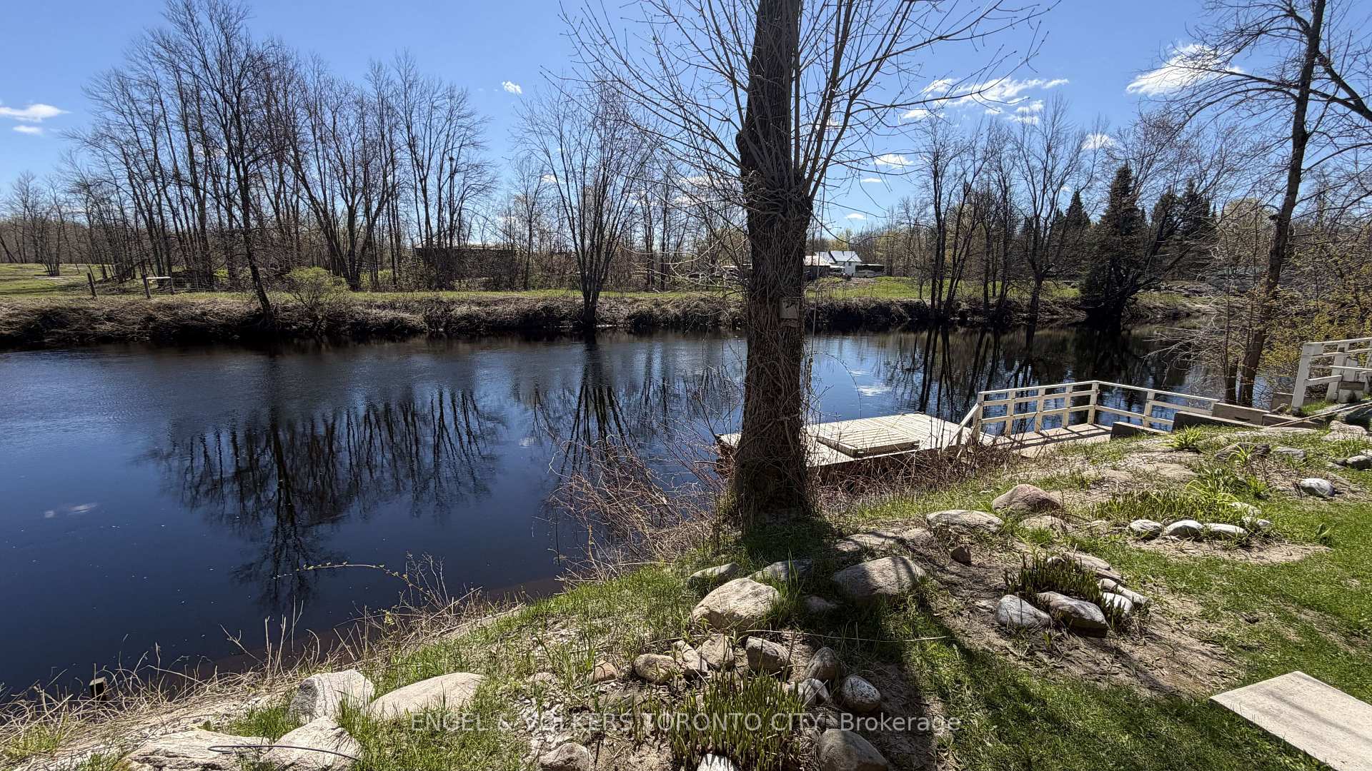Photo 38 of 7229 Davy Drive, Ramara, Rural Ramara — HOMEH