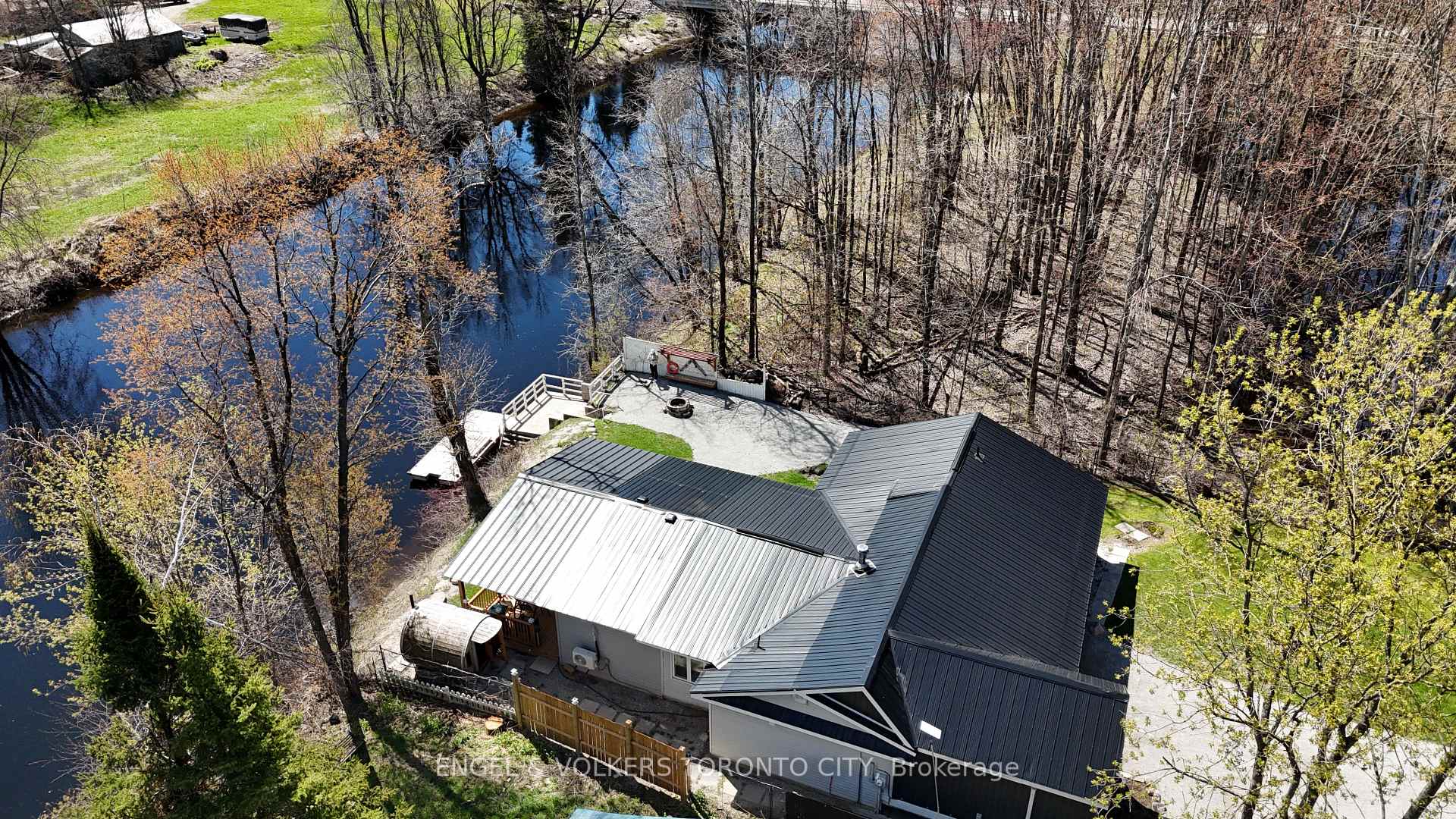 Photo 40 of 7229 Davy Drive, Ramara, Rural Ramara — HOMEH