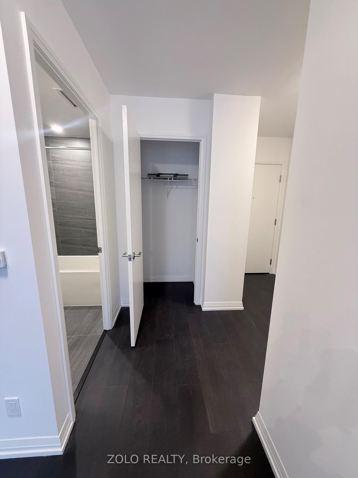 Photo 5 of Unit 1106, 400 King Street, Toronto, Waterfront Communities — HOMEH