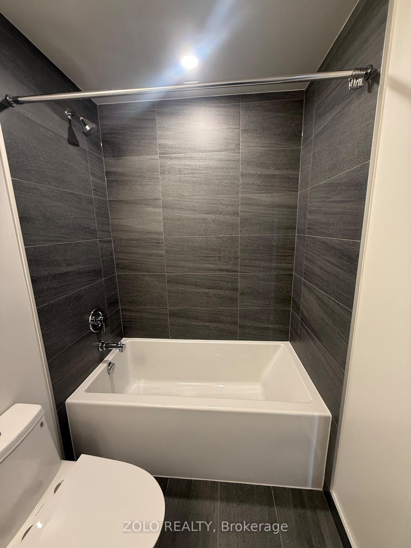 Photo 8 of Unit 1106, 400 King Street, Toronto, Waterfront Communities — HOMEH