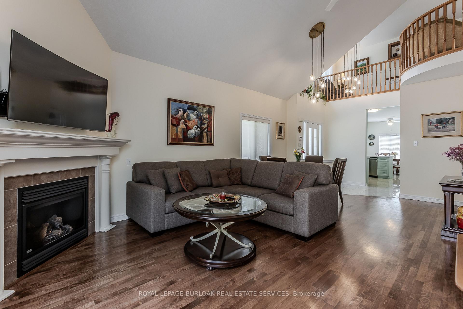 Photo 11 of Unit 33, 2169 Orchard Road, Burlington, Orchard — HOMEH