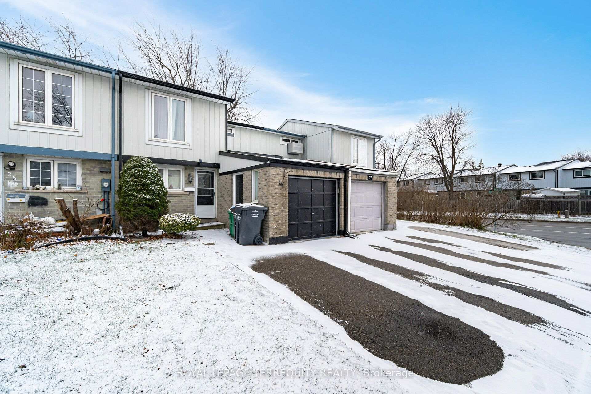 Photo 1 of 26 Glencastle Square, Brampton, Northgate — HOMEH
