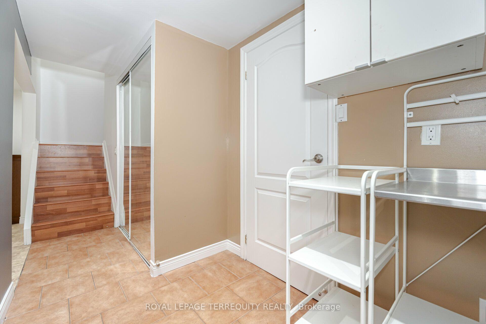 Photo 3 of 26 Glencastle Square, Brampton, Northgate — HOMEH