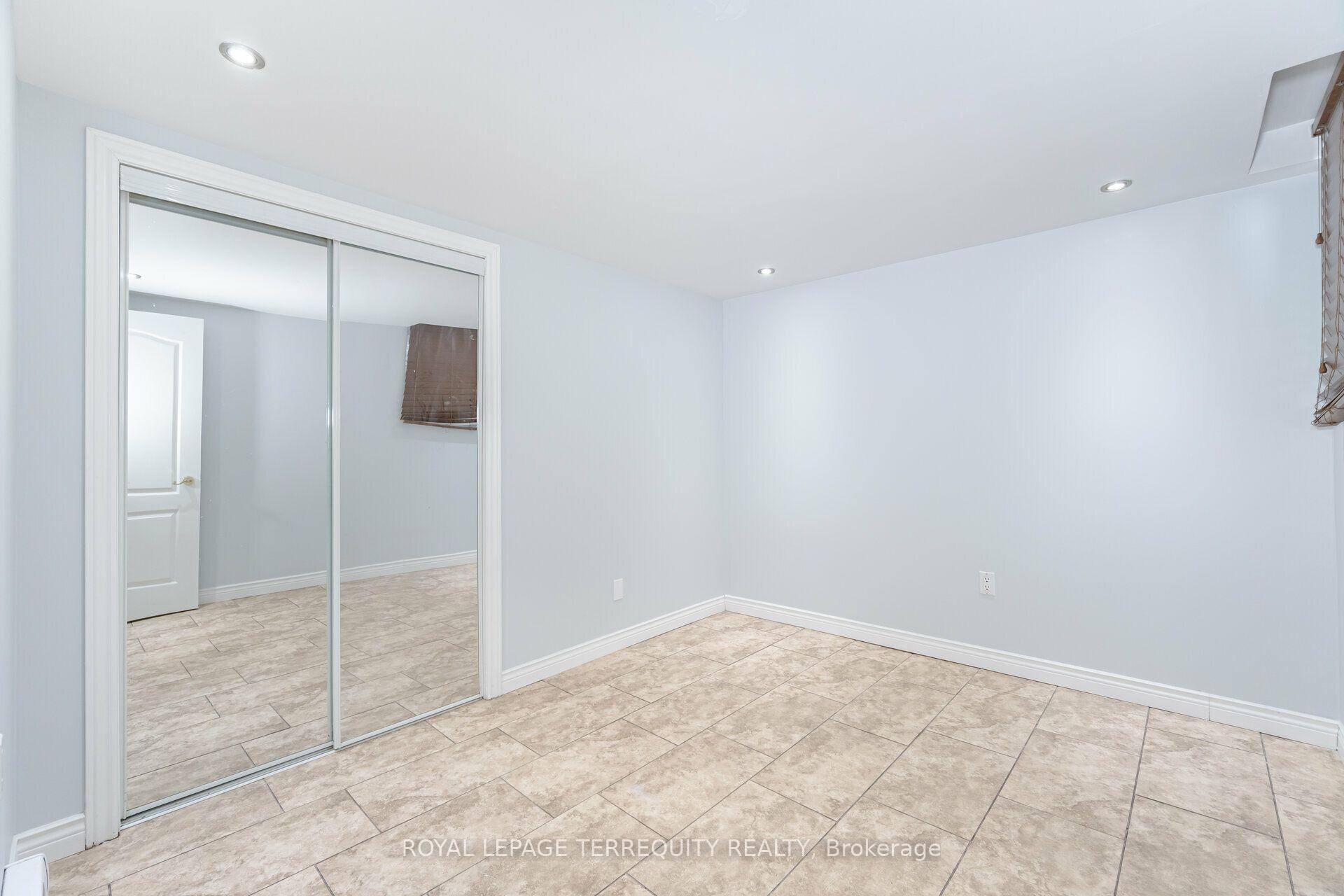 Photo 8 of 26 Glencastle Square, Brampton, Northgate — HOMEH