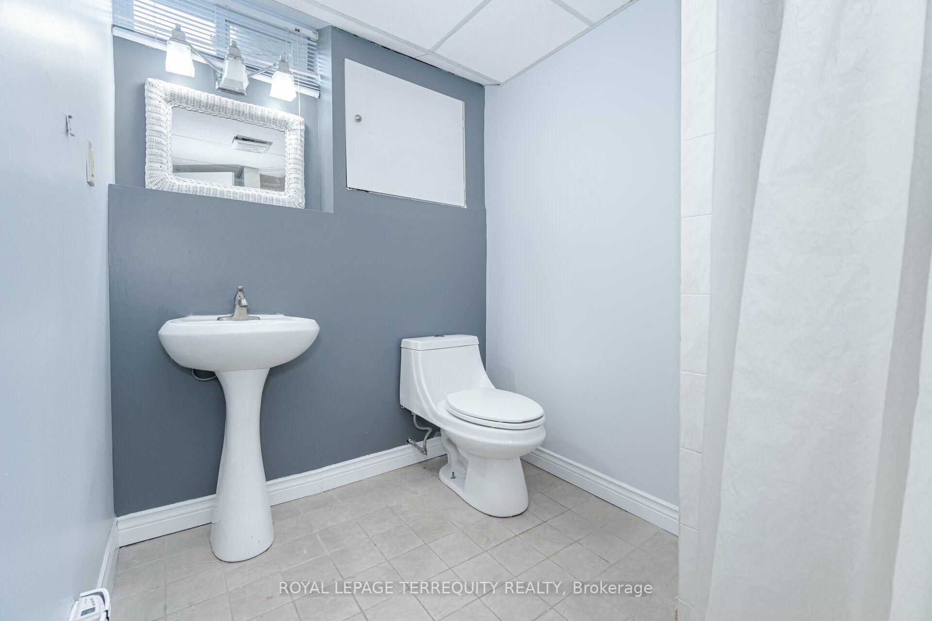 Photo 11 of 26 Glencastle Square, Brampton, Northgate — HOMEH