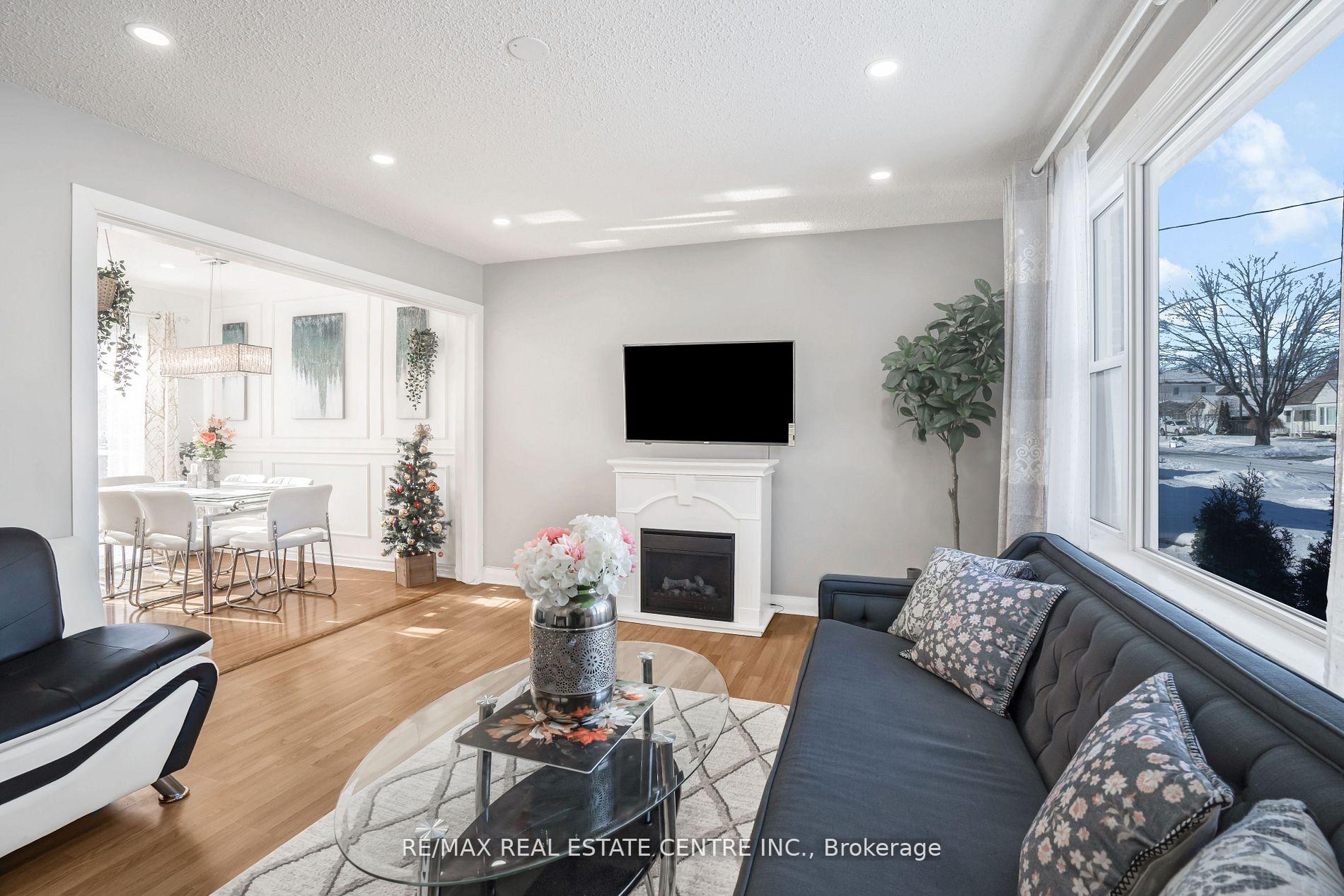Photo 6 of 401 Elgin St Street E, Oshawa, O'Neill — HOMEH