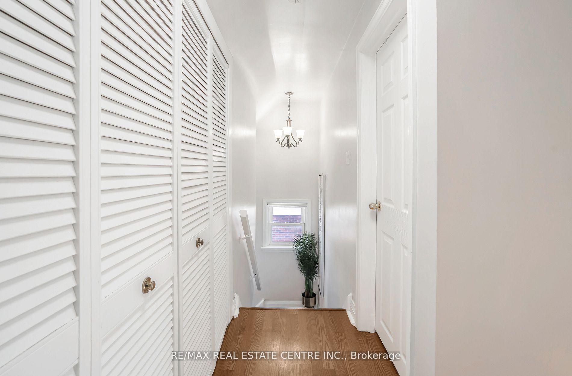 Photo 20 of 401 Elgin St Street E, Oshawa, O'Neill — HOMEH