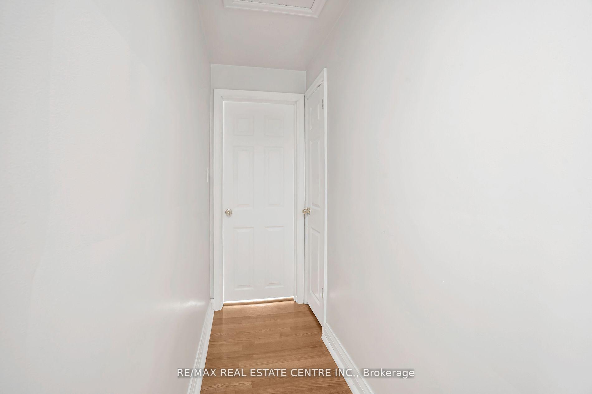 Photo 24 of 401 Elgin St Street E, Oshawa, O'Neill — HOMEH