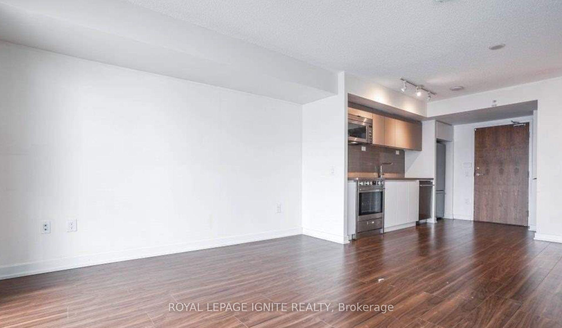 Photo 5 of Unit 4111, 75 Queens Wharf Road, Toronto, Waterfront Communities — HOMEH