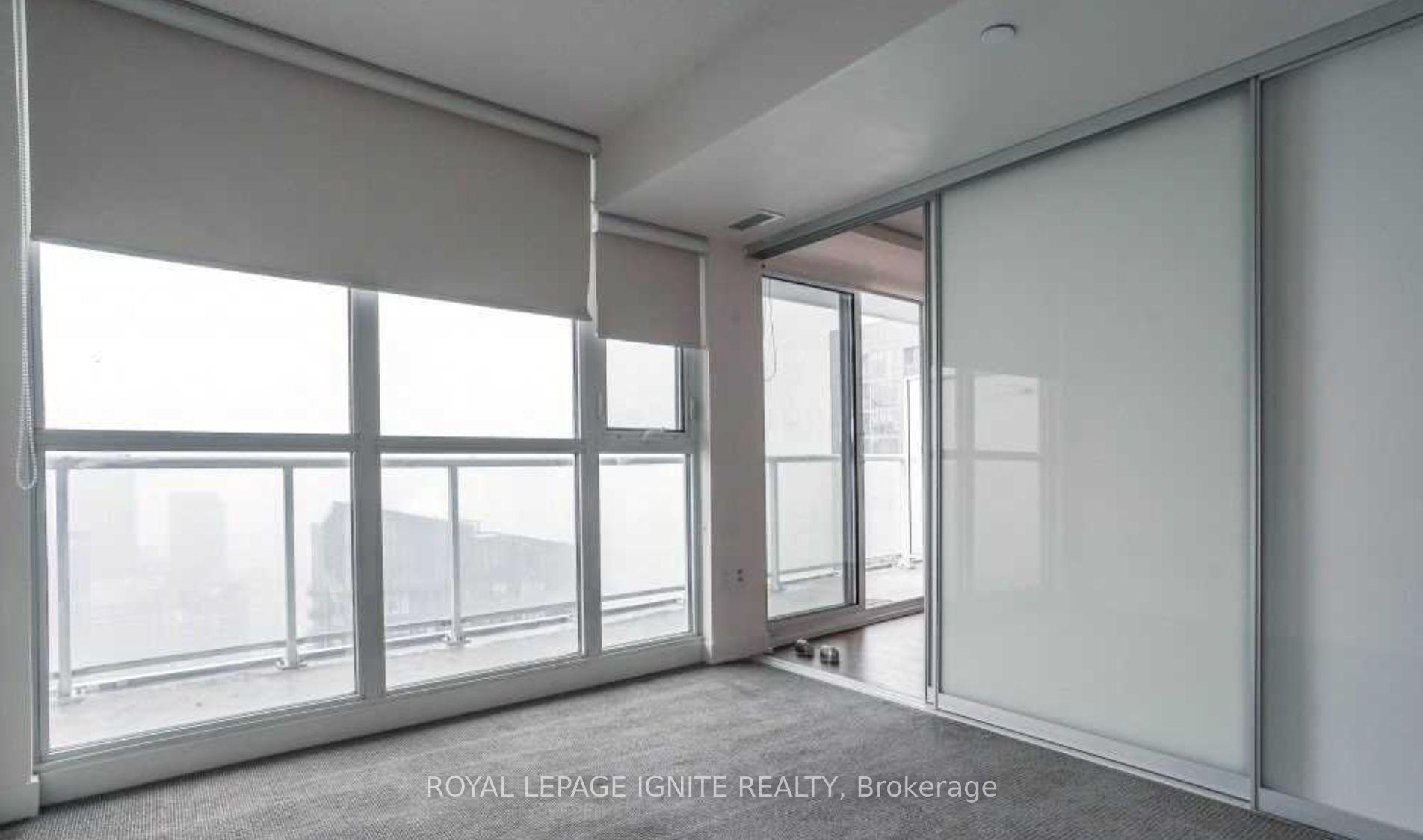 Photo 8 of Unit 4111, 75 Queens Wharf Road, Toronto, Waterfront Communities — HOMEH