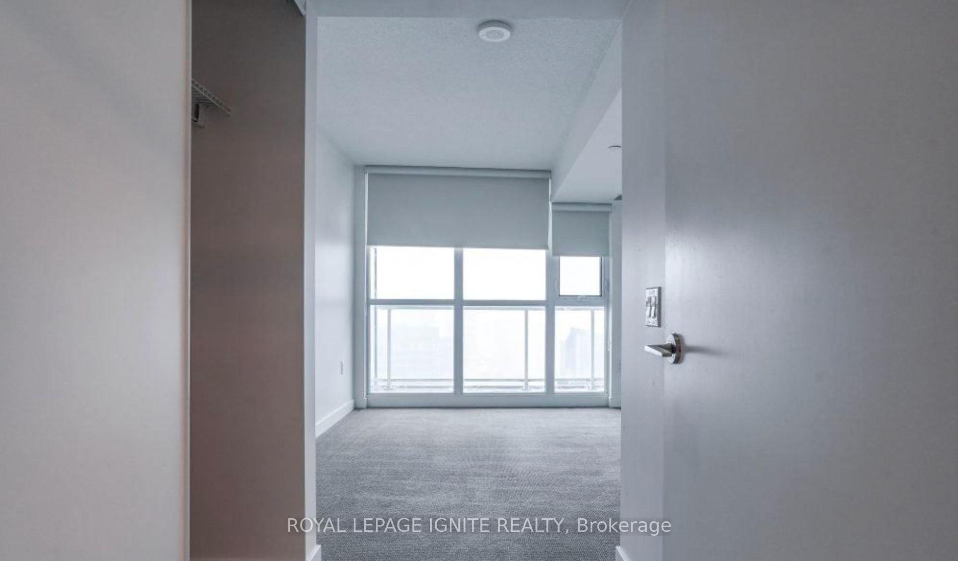 Photo 9 of Unit 4111, 75 Queens Wharf Road, Toronto, Waterfront Communities — HOMEH