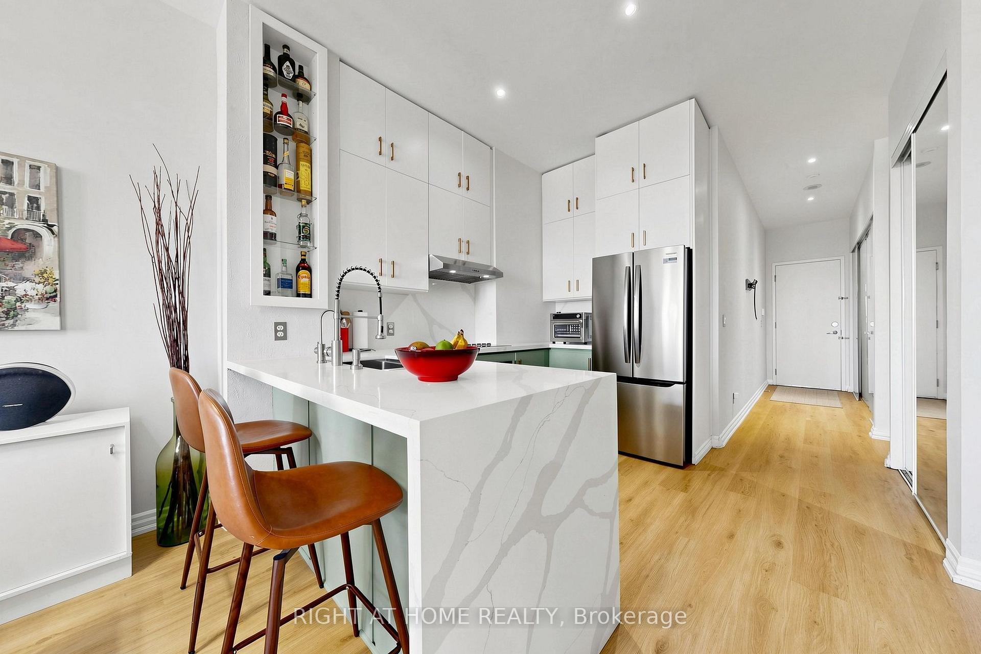Photo of Unit 1104, 797 Don Mills Road