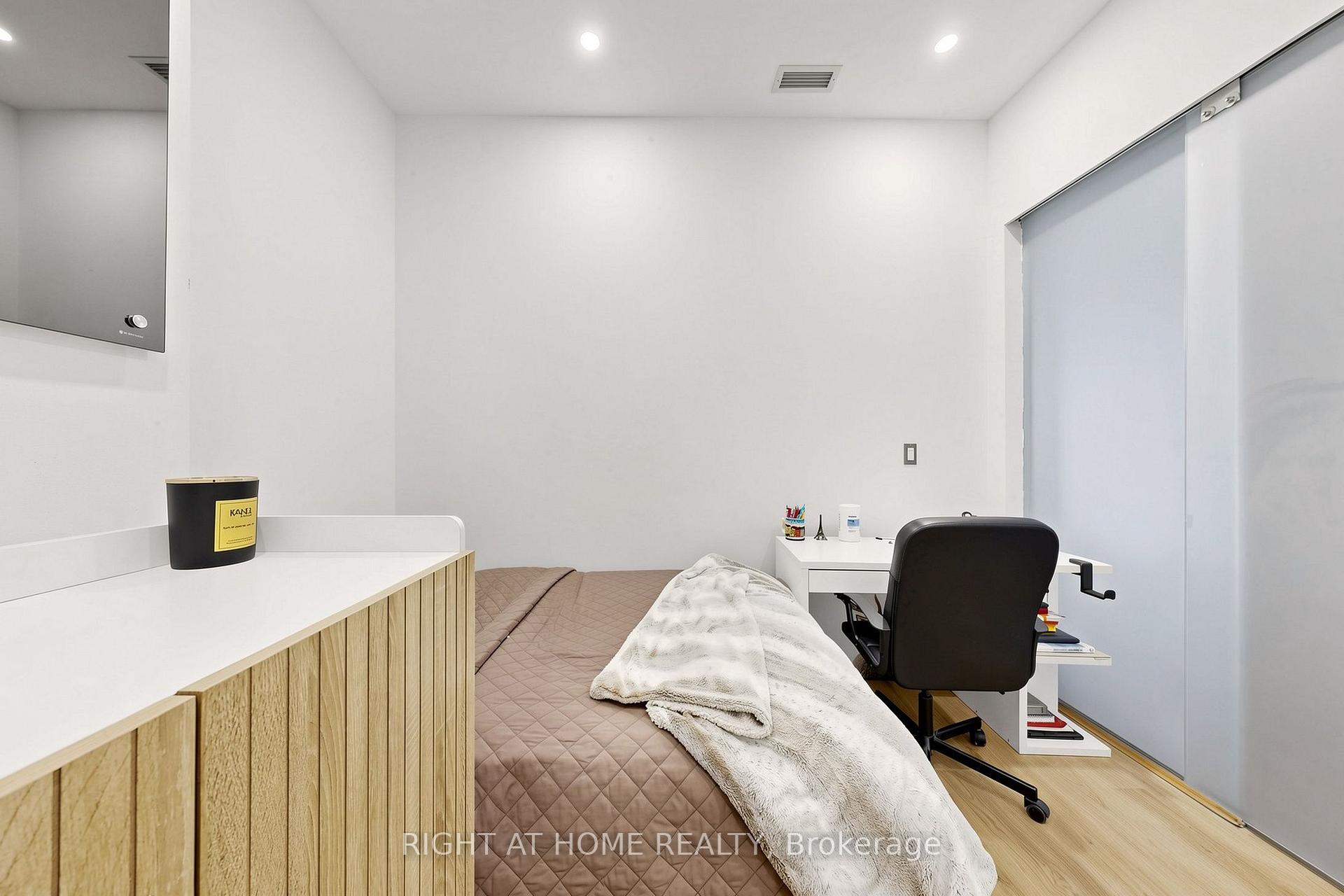 Photo 24 of Unit 1104, 797 Don Mills Road, Toronto, Flemingdon Park — HOMEH