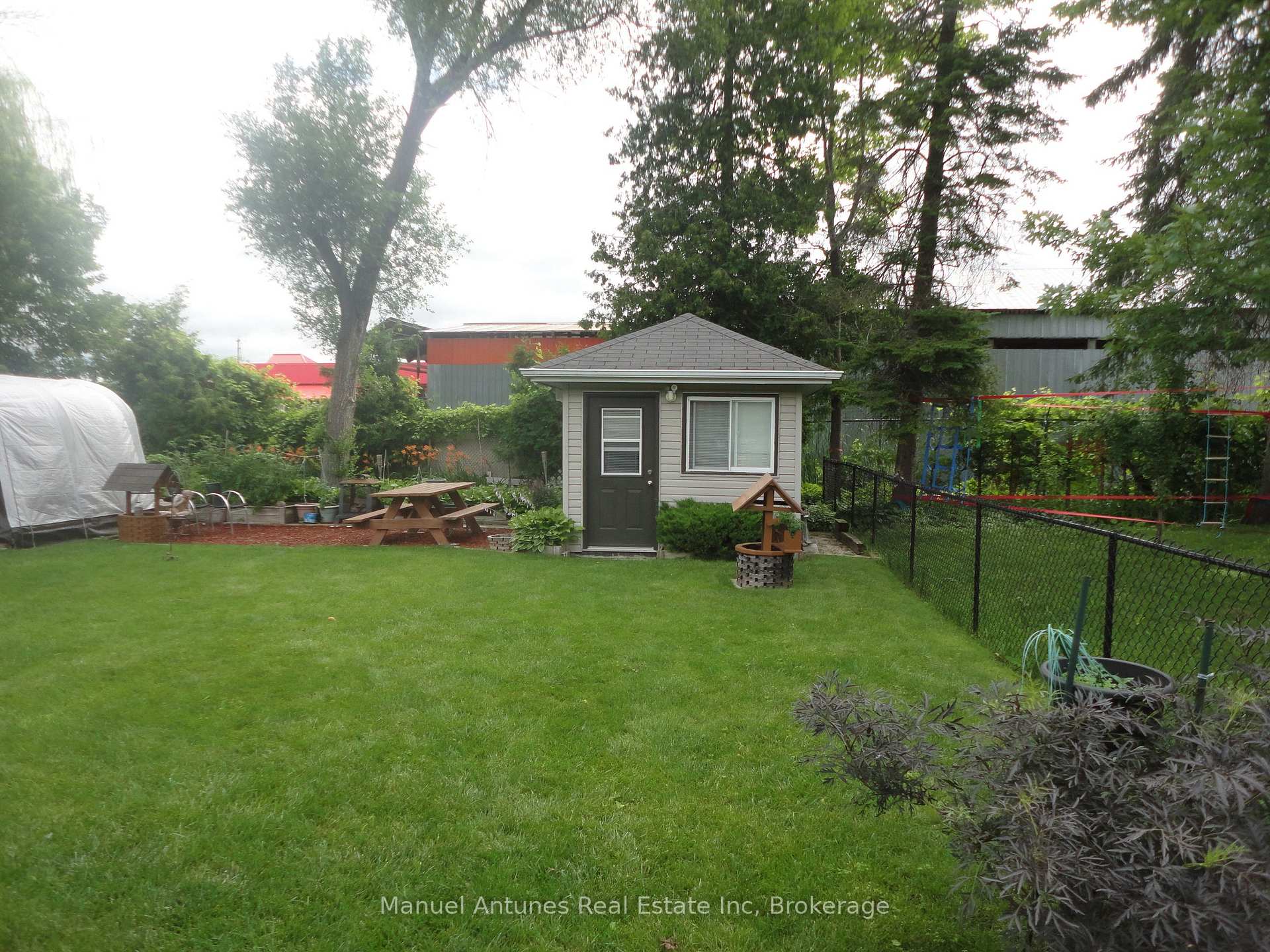 Photo 6 of 15 47th Street S, Wasaga Beach — HOMEH