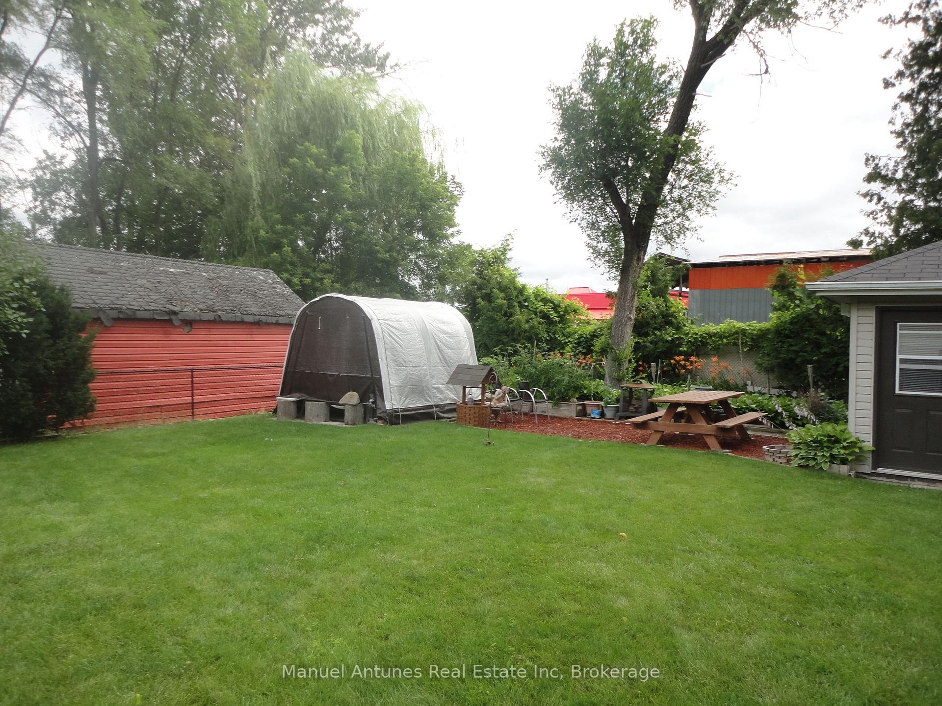 Photo 7 of 15 47th Street S, Wasaga Beach — HOMEH