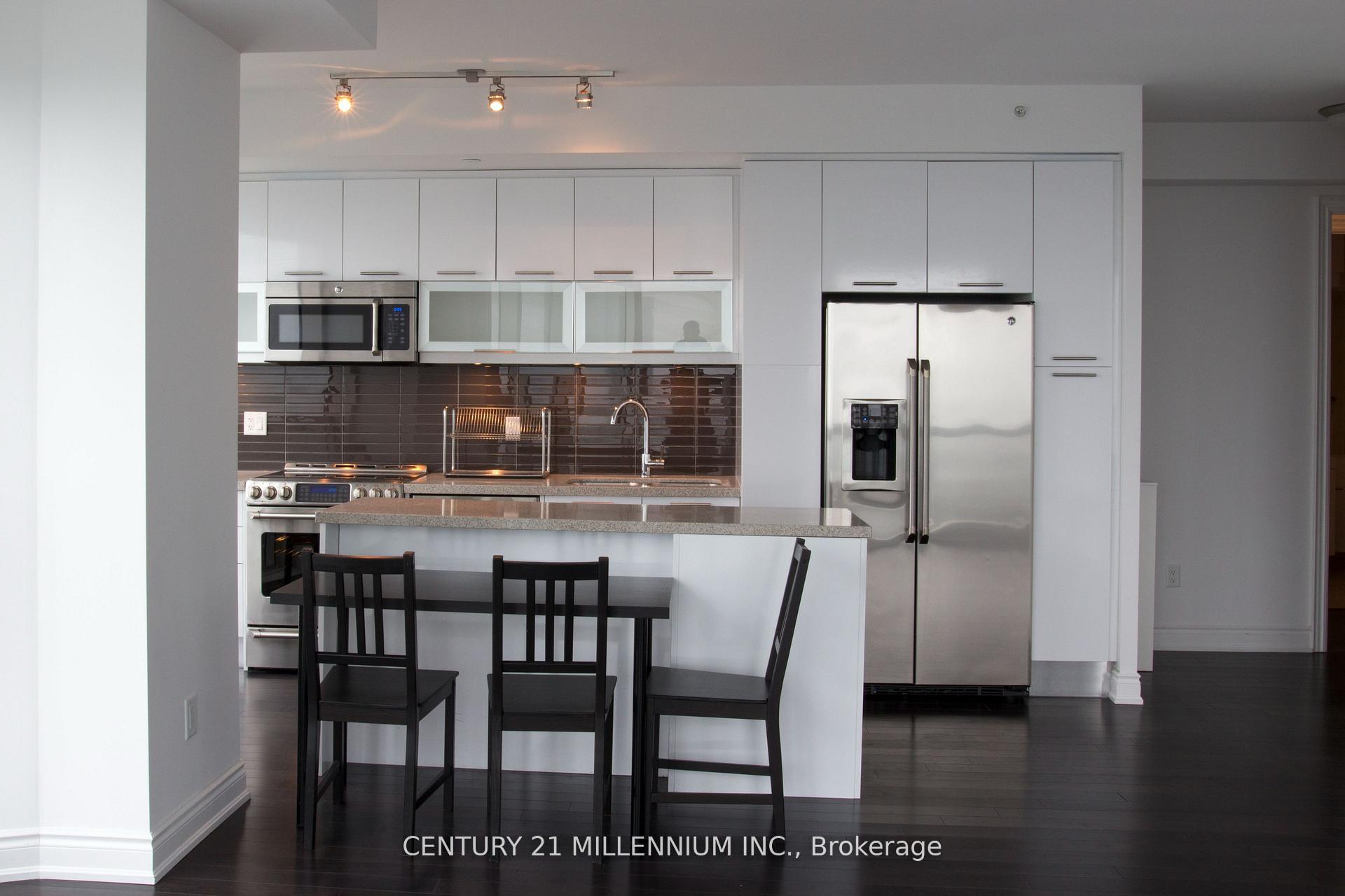 Photo 1 of Unit 7002, 388 Yonge Street, Toronto, Bay Street Corridor — HOMEH