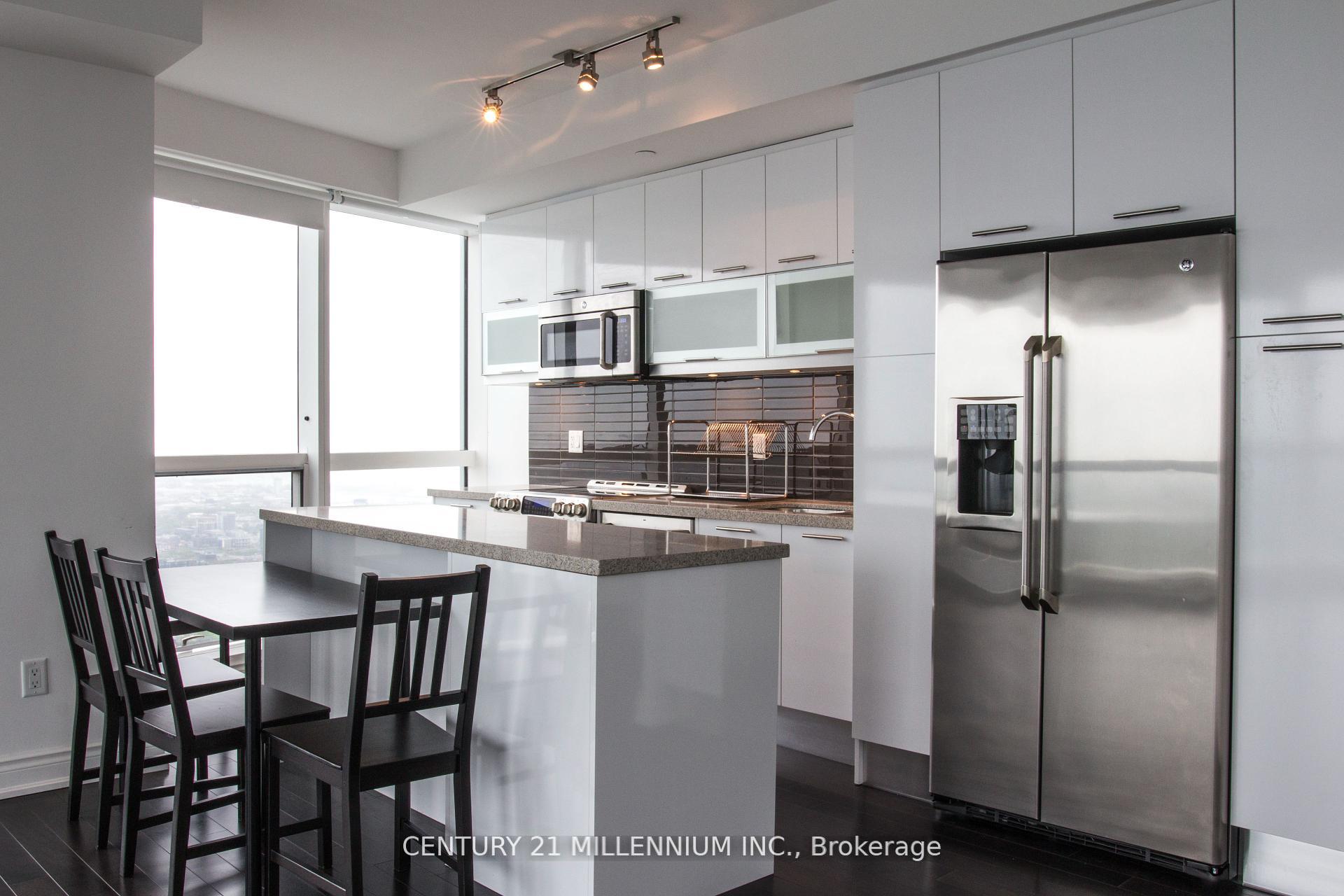 Photo 6 of Unit 7002, 388 Yonge Street, Toronto, Bay Street Corridor — HOMEH