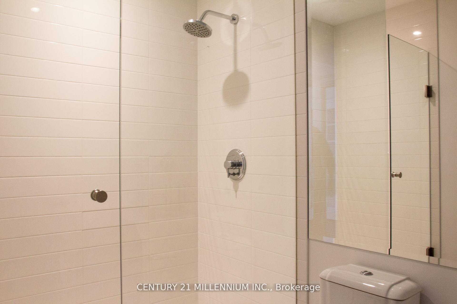 Photo 8 of Unit 7002, 388 Yonge Street, Toronto, Bay Street Corridor — HOMEH