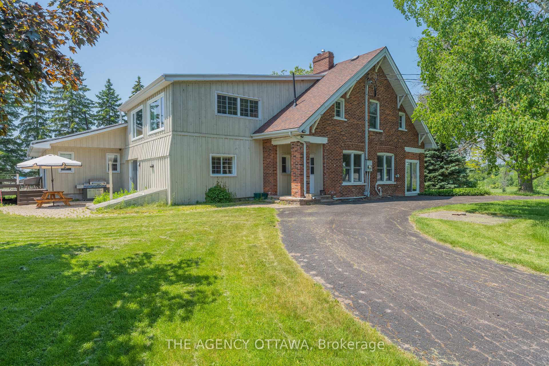 Photo 6 of 4184 Old Hwy 2 E, Belleville, Belleville Ward — HOMEH