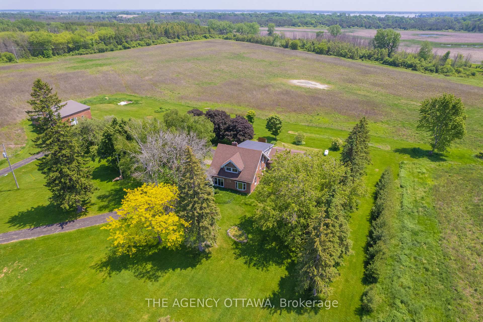Photo 11 of 4184 Old Hwy 2 E, Belleville, Belleville Ward — HOMEH