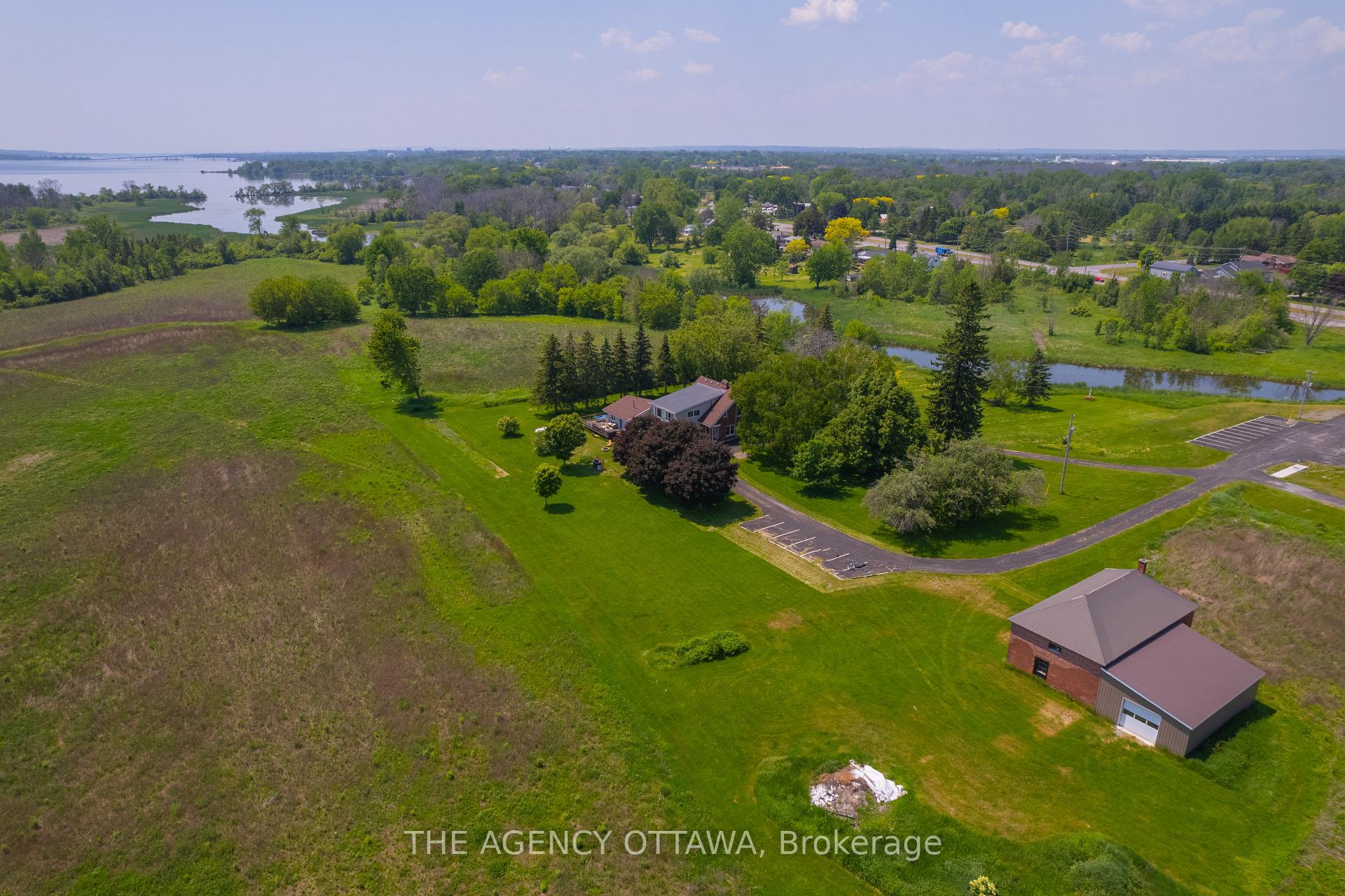 Photo 15 of 4184 Old Hwy 2 E, Belleville, Belleville Ward — HOMEH