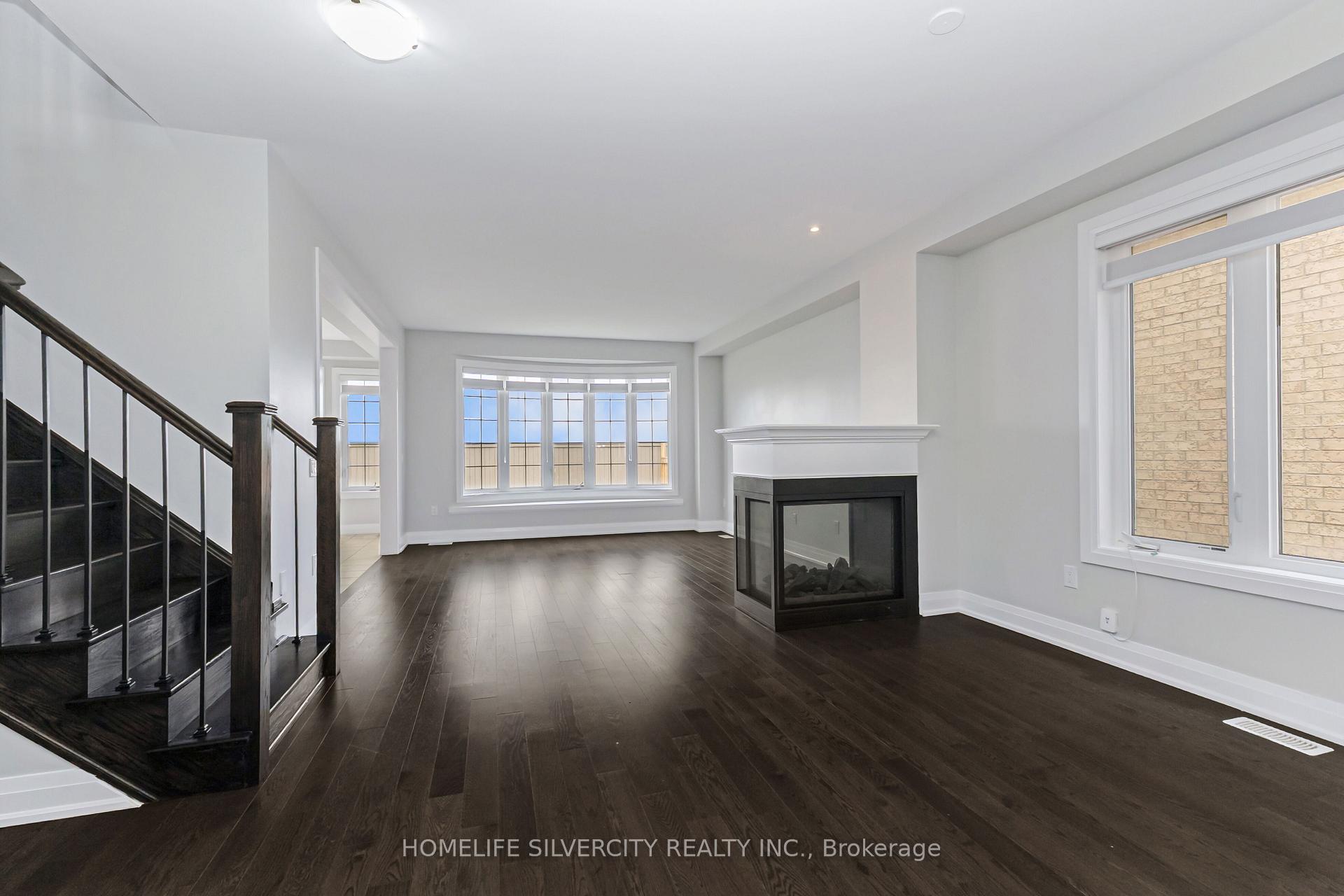 Photo 12 of 56 Donald Stewart Road, Brampton, Northwest Brampton — HOMEH