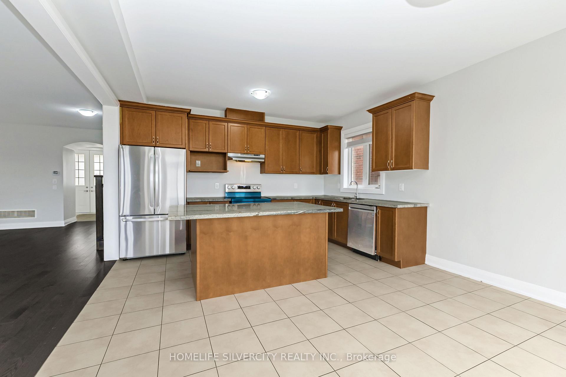 Photo 16 of 56 Donald Stewart Road, Brampton, Northwest Brampton — HOMEH
