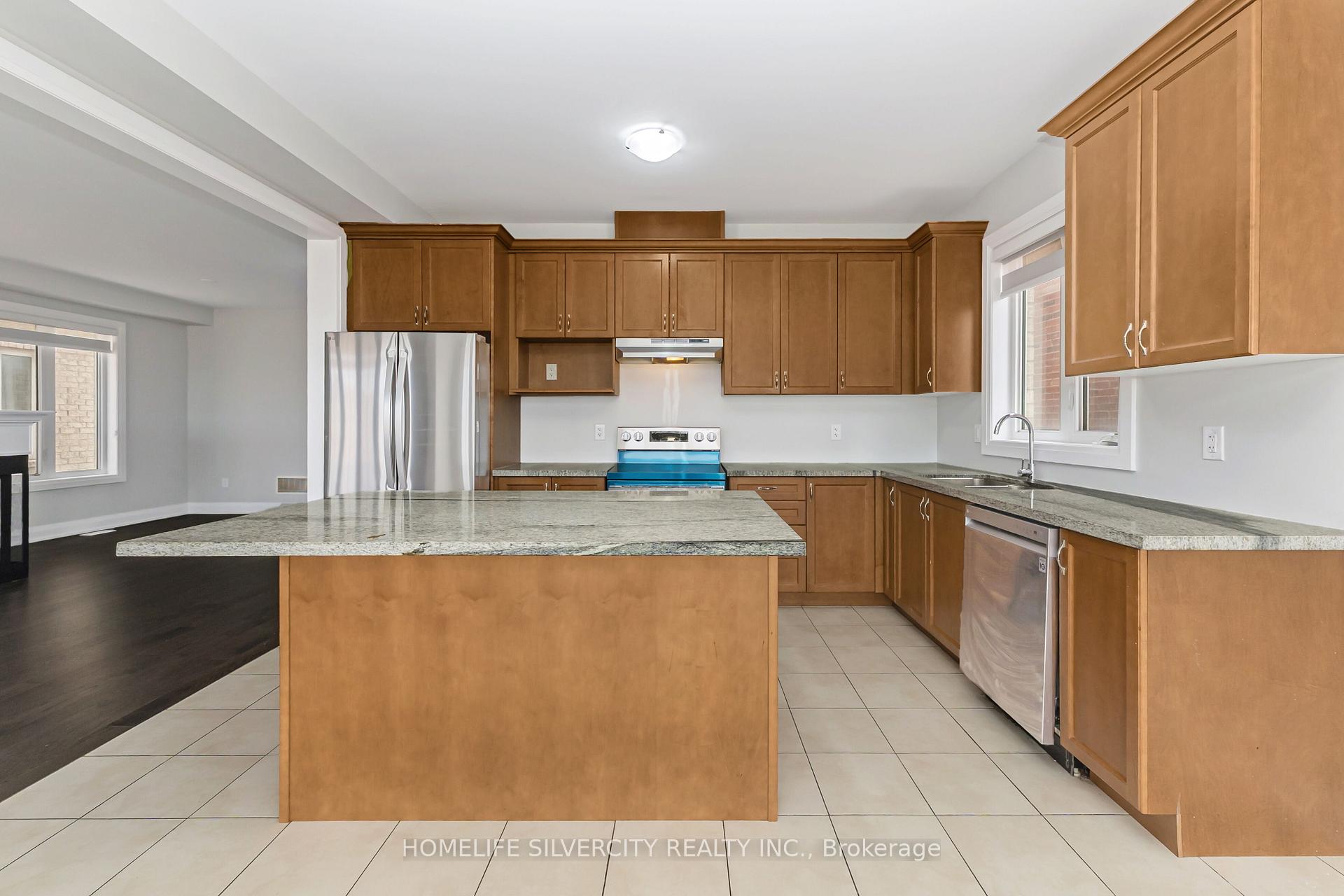 Photo 18 of 56 Donald Stewart Road, Brampton, Northwest Brampton — HOMEH