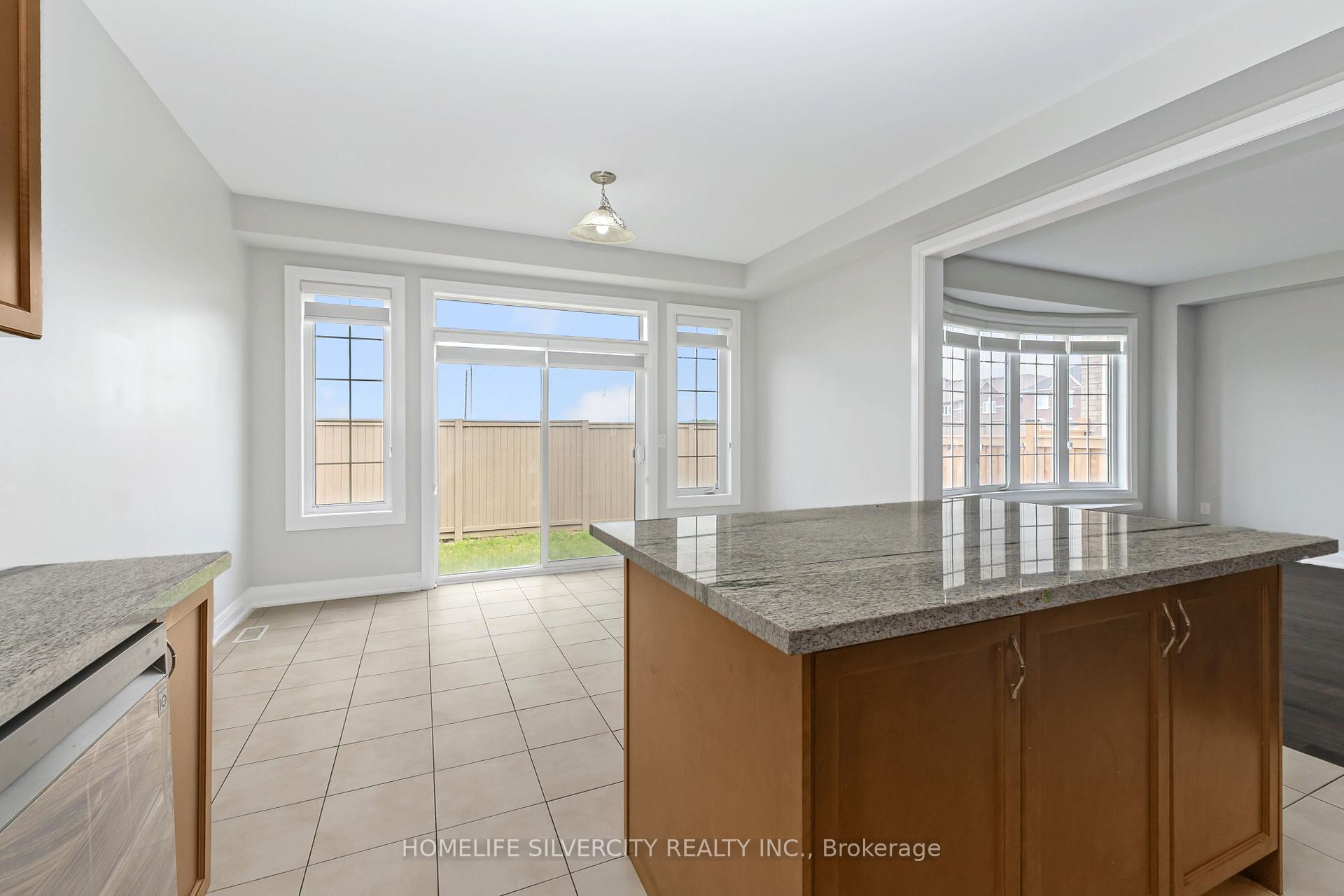Photo 22 of 56 Donald Stewart Road, Brampton, Northwest Brampton — HOMEH